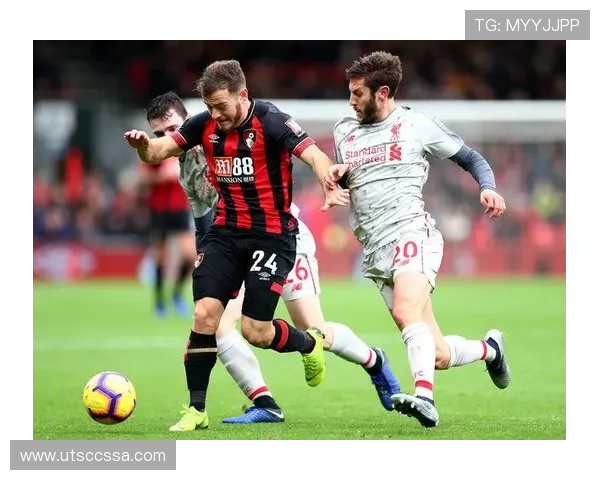 罗杰斯执教风格强调控球与高位逼抢,战术体系注重攻守平衡 罗杰斯执教风格强调控球与高位逼抢,战术体系注重攻守平衡